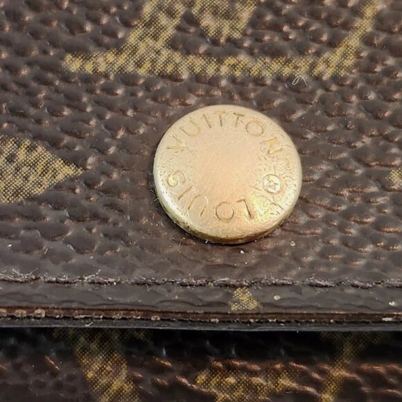 Louis Vuitton Key Case 4 Ring Hook UNISEX - Picture 10 of 15